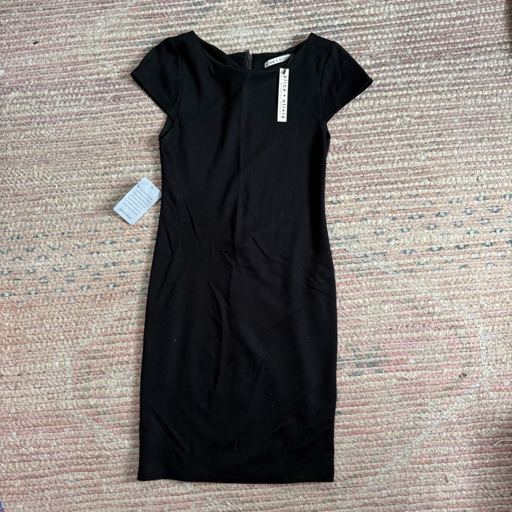 NWT Alice + Olivia Black Dress